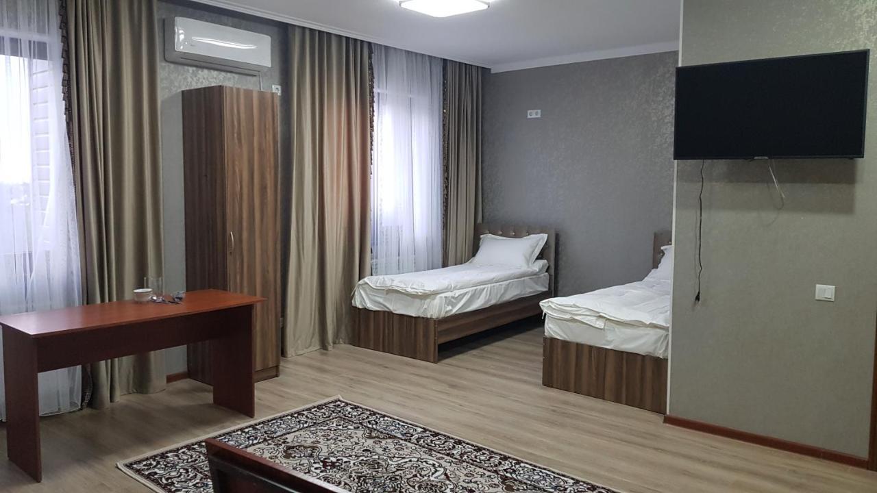 Nomad Hotel Bishkek Halal Zewnętrze zdjęcie