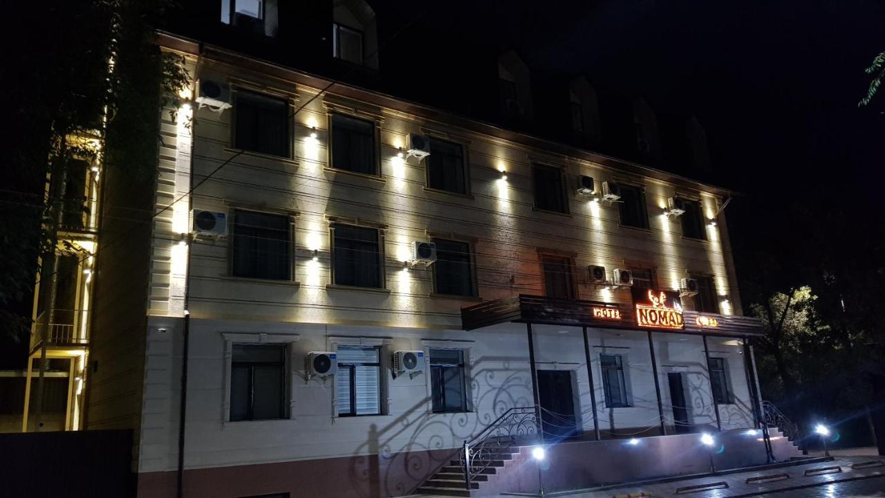 Nomad Hotel Bishkek Halal Zewnętrze zdjęcie